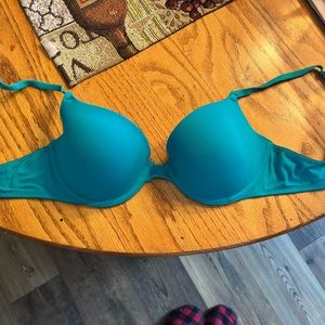Victoria’s Secret bra